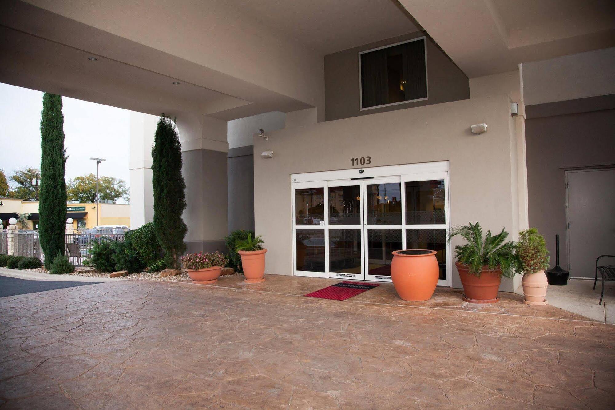 Hampton Inn Brownwood Εξωτερικό φωτογραφία